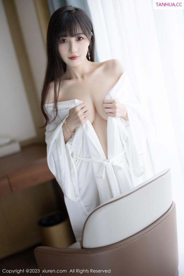 林星阑  [XiuRen]高清写真图 2023.08.28 No.7297 林星阑 长裙美腿第50张图片